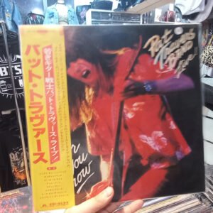 PAT TRAVERS BAND - LIVE!