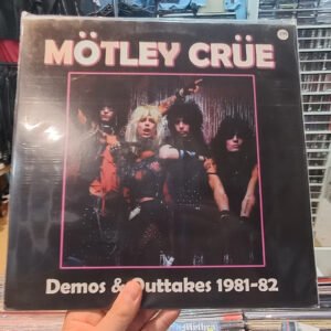 MOTLEY CRUE - DEMOS & OUTTAKES 1981 - 82