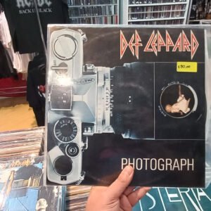 DEF LEPPARD - PHOTOGRAPH