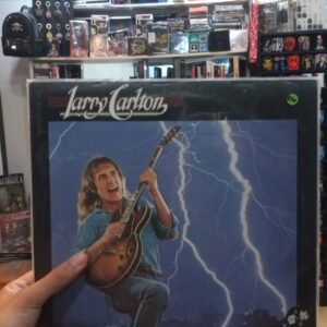 Larry Carlton - Strikes Twice