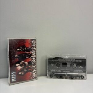 KISS - SMASHES THRASHES AND HITS