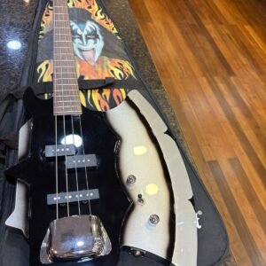 BAIXO AXE GENE SIMMONS KISS
