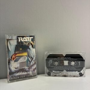 RATT - REACH FOR THE SKY