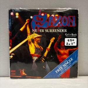 SAXON - NEVER SURRENDER (DOUBLE 7" INCH SINGLE)