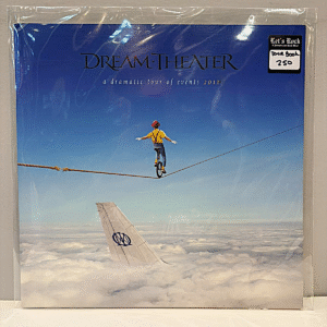 TOURBOOK - DREAM THEATER A DRAMATIC TOUR OF EVENTS 2011