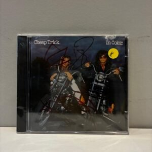 CHEAP TRICK - IN COLOR (AUTOGRAFADO)