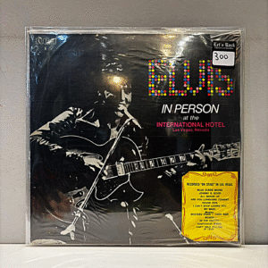 ELVIS PRESLEY - ELVIS IN PERSON AT THE INTERNATIONAL HOTEL, LAS VEGAS, NEVADA