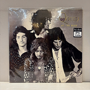 QUEEN - AT THE BEEB