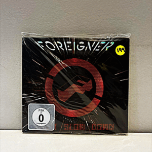 FOREIGNER - CAN'T SLOW DOWN