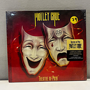 MÖTLEY CRÜE - THEATRE OF PAIN