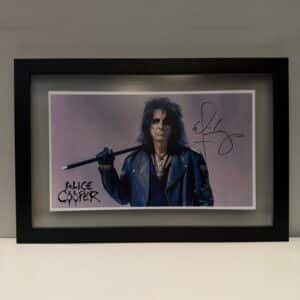 QUADRO - FOTO AUTOGRAFADA ALICE COOPER