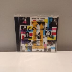 SIOUXSIE AND THE BANSHEES - TWICE UPON A TIME THE SINGLES