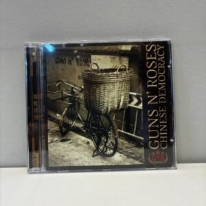 GUNS N' ROSES - CHINESE DEMOCRACY