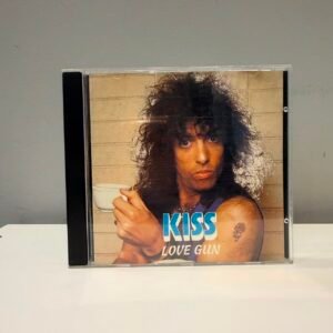 KISS - LIVE LOVE GUN