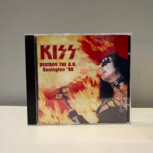 KISS - DESTROY THE UK