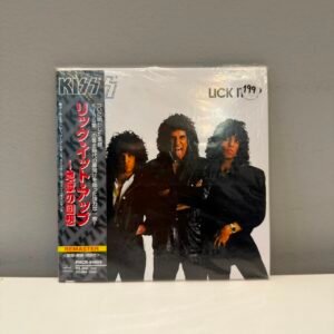 KISS - LICK IT UP