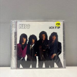 KISS - LICK IT UP