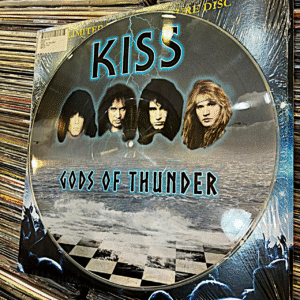 KISS - GODS OF THUNDER